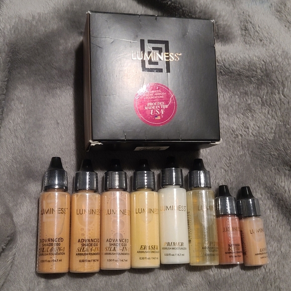 Luminess Makeup Luminess Airbrush Foundation Set 8 Poshmark